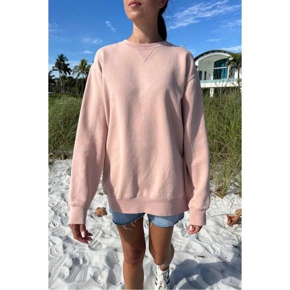 Brandy Melville Erica Sweatshirt - Picture 4 of 5